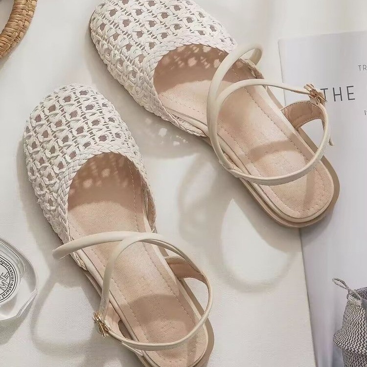 French-style Closed-toe Sandal - огляд і ціна Sandals