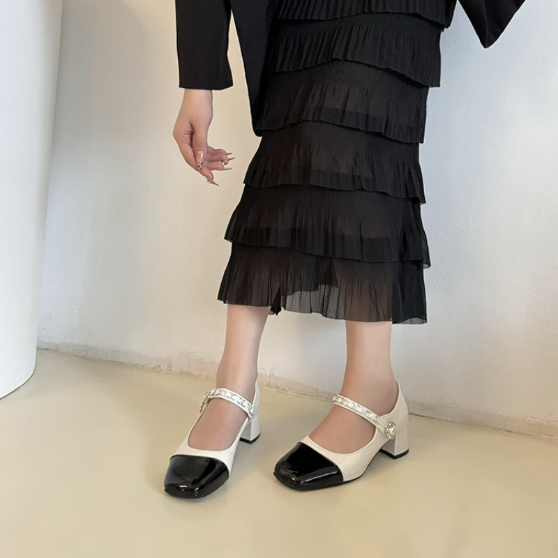 2026 Pearl Clasp Thick-Topped  - огляд і ціна Sandals