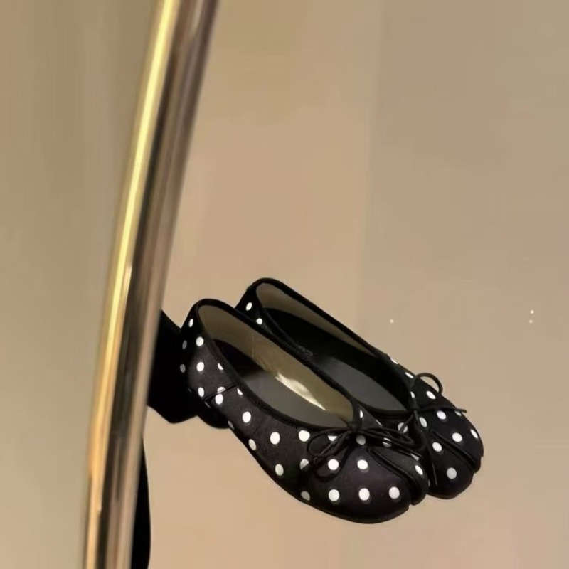 Sweet Bow Women's Spring 2026  - огляд і ціна Women'S Shoes