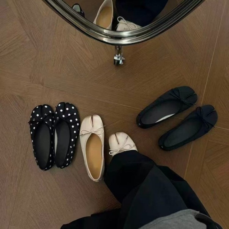 Sweet Bow Women's Spring 2026  - огляд і ціна Women'S Shoes